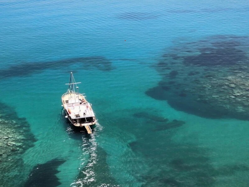 Boat trip to Malia Bay